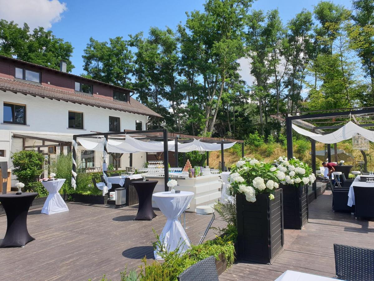 Wolfschlucht Hotell Rodgau Exteriör bild