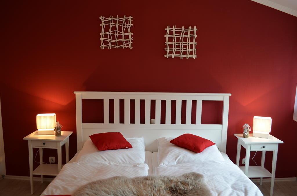Wolfschlucht Hotell Rodgau Rum bild